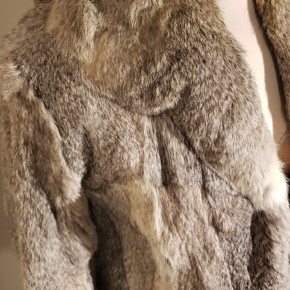 Fur  jacket - Picture 13 of 16